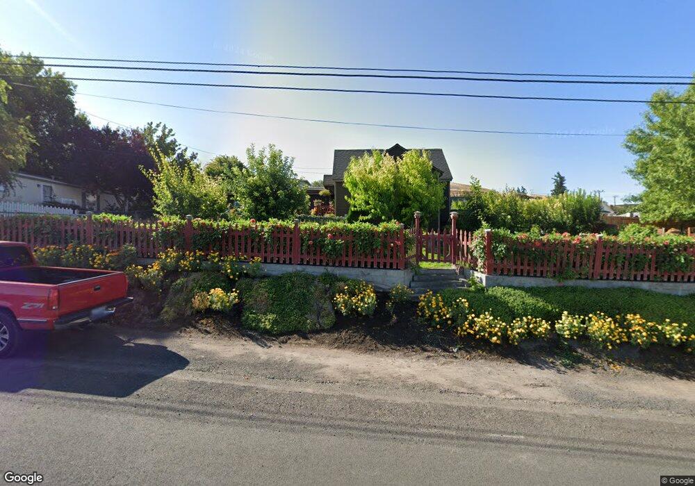 2418 E 12th St, the Dalles, OR 97058 - photo 1