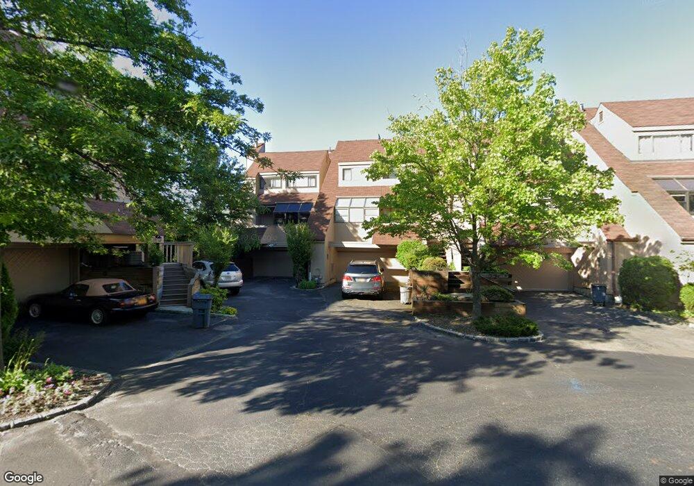 20 John Bean Ct, Port Washington, NY 11050 - photo 1