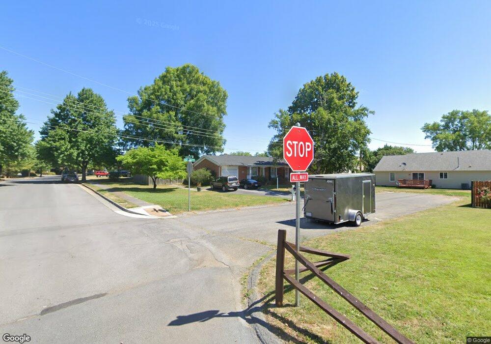 309 Crescent Dr, Winchester, VA 22601 - photo 1