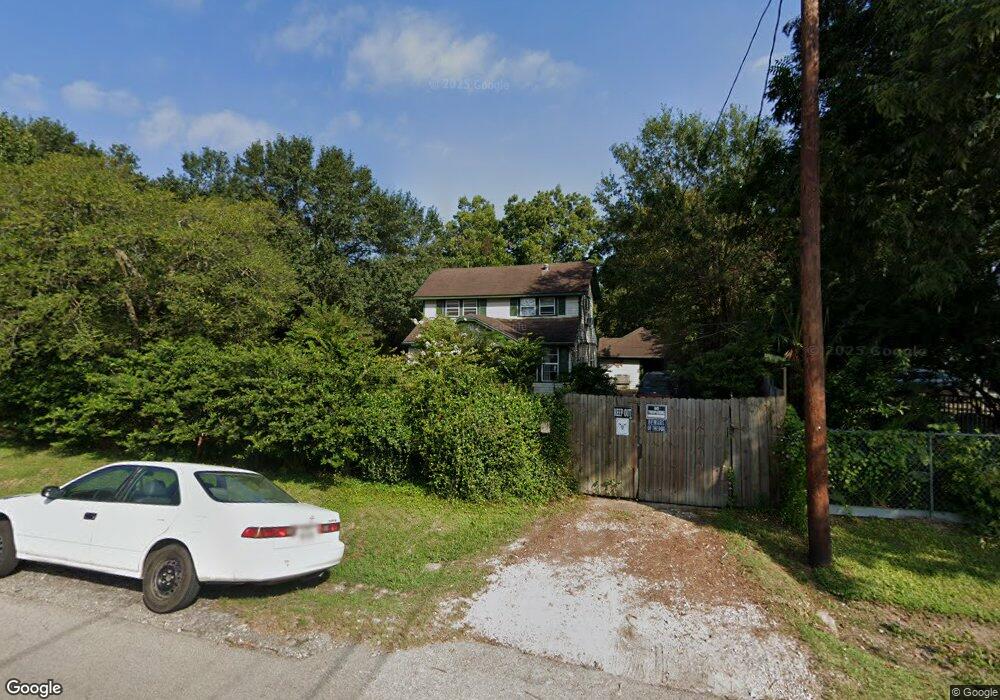 615 Wainwright St, Houston, TX 77022 - photo 1