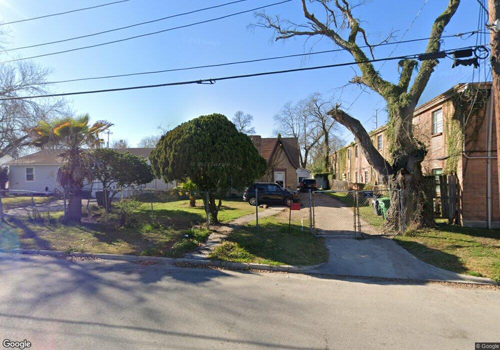 3206 Chaffin St, Houston, TX 77087 - photo 1