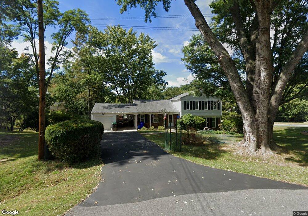 19004 Plummer Dr, Germantown, MD 20876 - photo 1