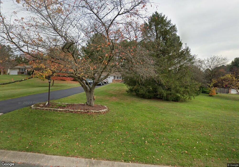 319 Kingston Cir, Sykesville, MD 21784 - photo 1