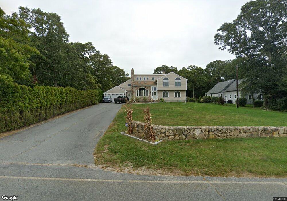 600 Division Rd, South Dartmouth, MA 02748 - photo 1