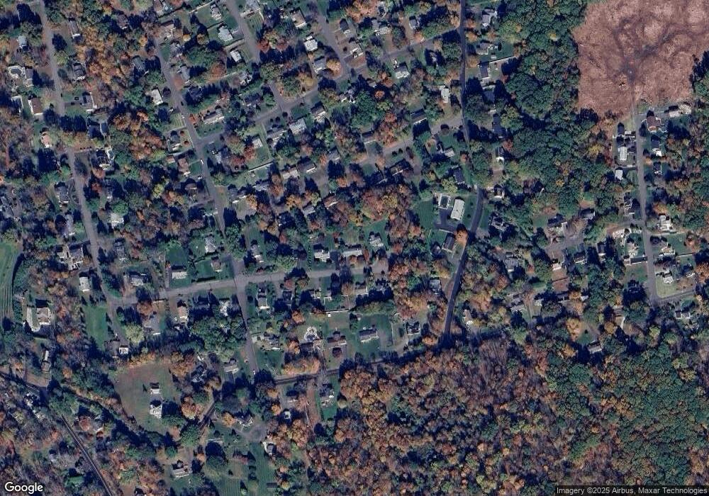 104 Jericho Rd, Middlebury, CT 06762 - photo 1