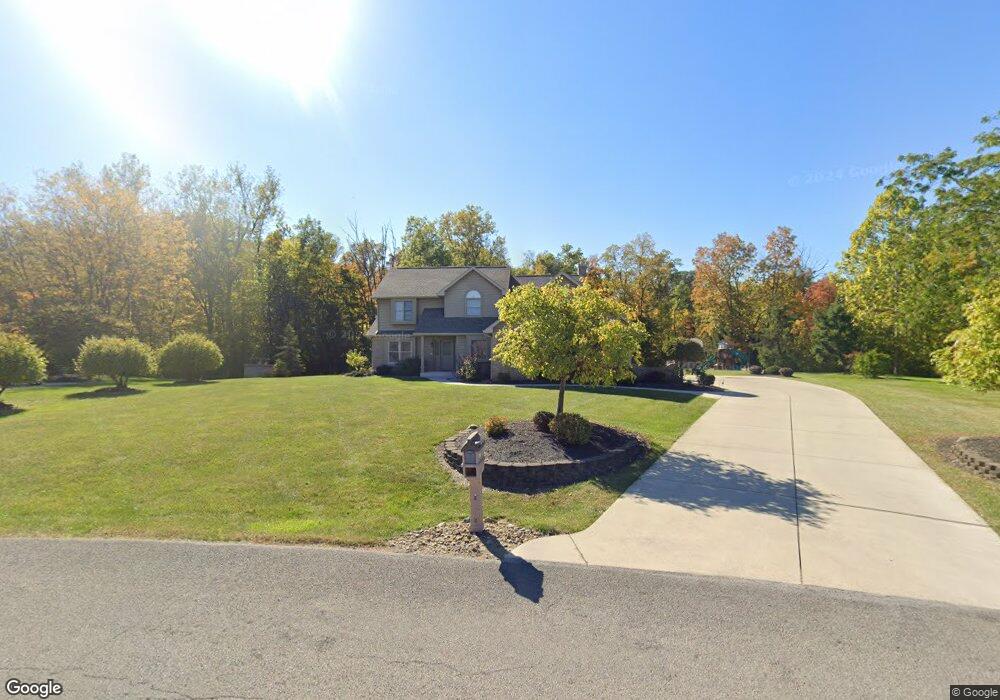 4636 Meadow View Dr, Lima, OH 45805 - photo 1