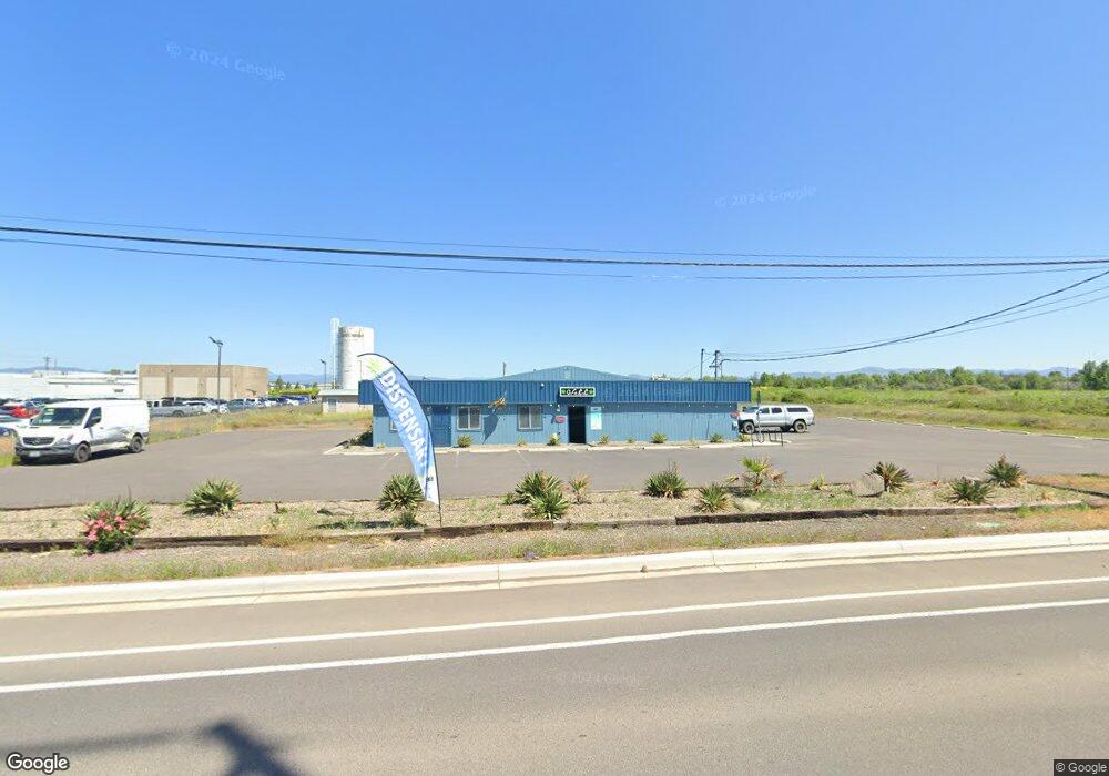 1597 E Vilas Rd, Central Point, OR 97502 - photo 1