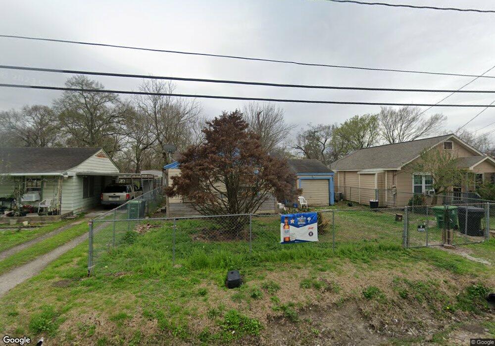 230 Neyland St, Houston, TX 77022 - photo 1