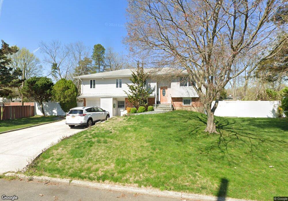 1049 Commack Rd, Dix Hills, NY 11746 - photo 1