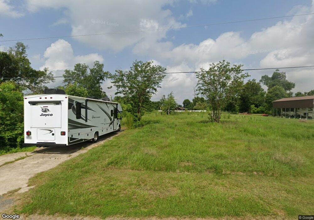 4034 Phillips Ln, Lake Charles, LA 70605 - photo 1