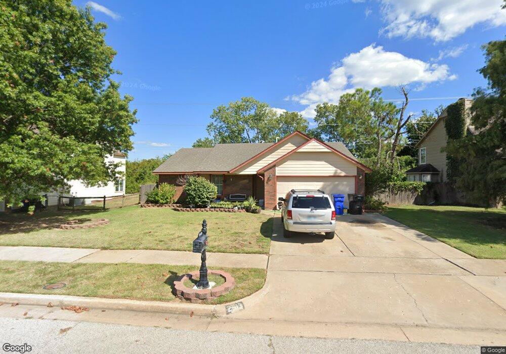 2513 S Narcissus Ave, Broken Arrow, OK 74012 - photo 1