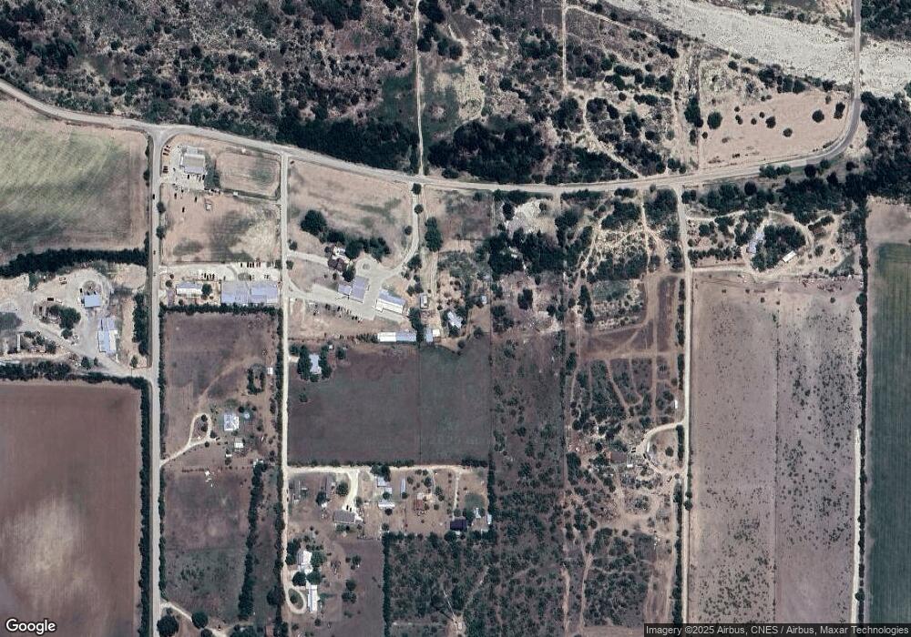 200 County Road 442, Hondo, TX 78861 - photo 1