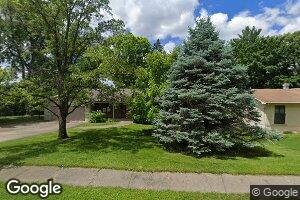 797 Spruce Hill Dr, Decatur, IL 62521