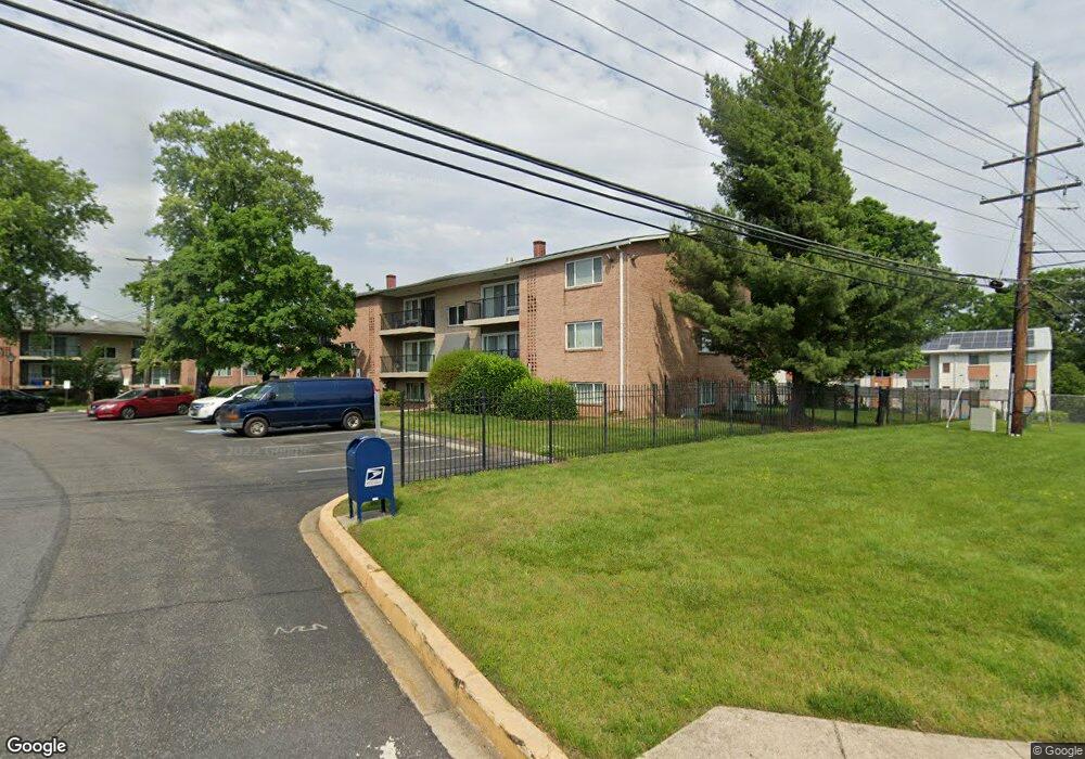 5233 Marlboro Pike, Capitol Heights, MD 20743 - photo 1