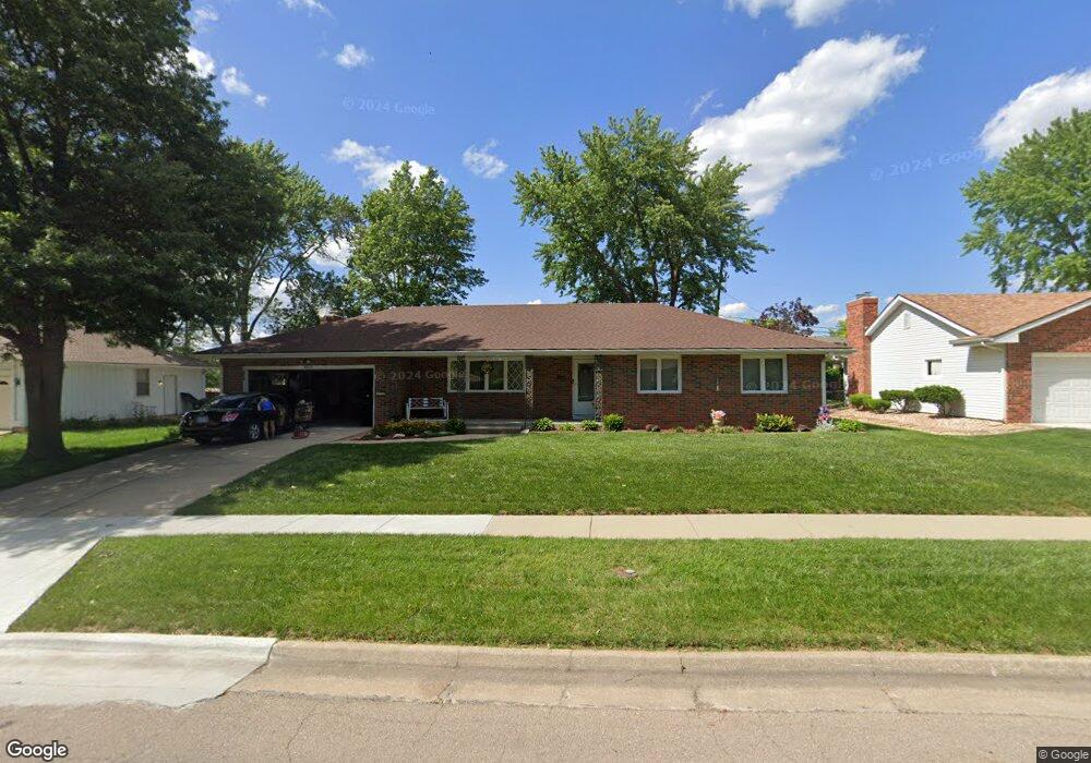 2212 SW 30th St, Topeka, KS 66611 - photo 1