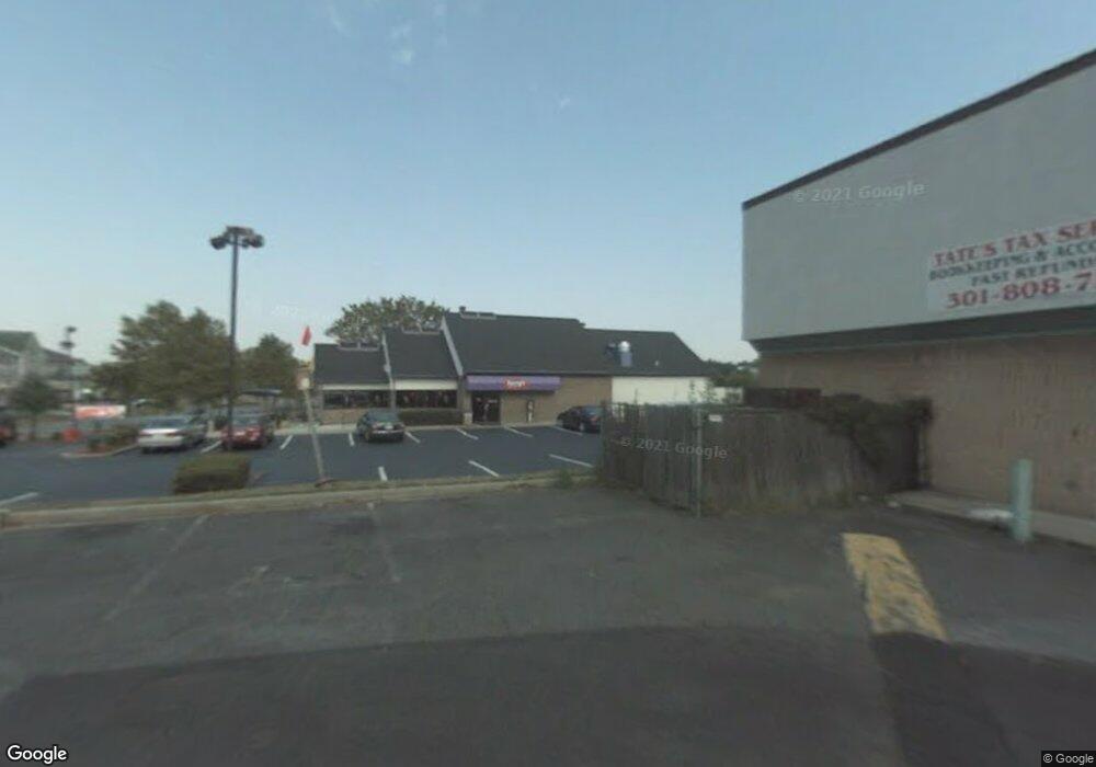 8811 Hampton Mall Dr N, Capitol Heights, MD 20743 - photo 1