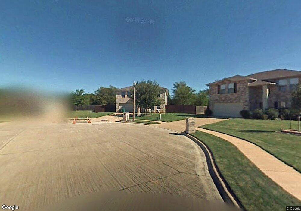 8805 Blue Sky Ln, Denton, TX 76210 - photo 1