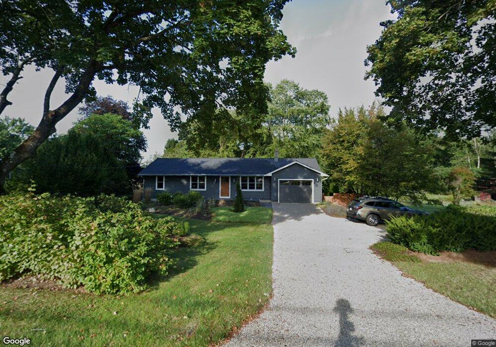 1171 S East St, Amherst, MA 01002 - photo 1