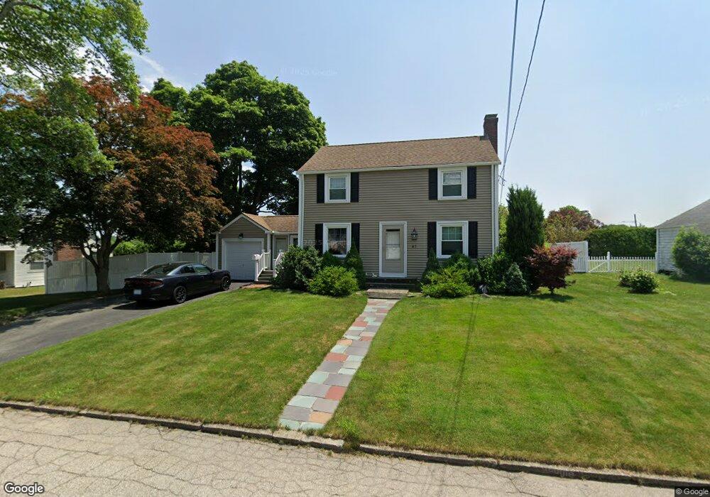 41 Begonia Dr, Cranston, RI 02920 - photo 1