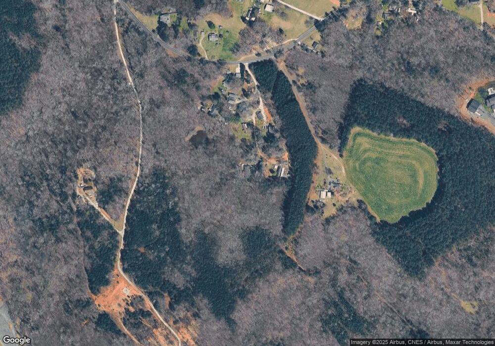 2115 Knox Rd, Clover, SC 29710 - photo 1