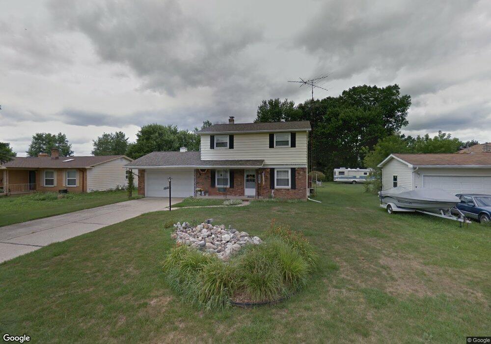 5327 Dearing Dr, Flint, MI 48506 - photo 1