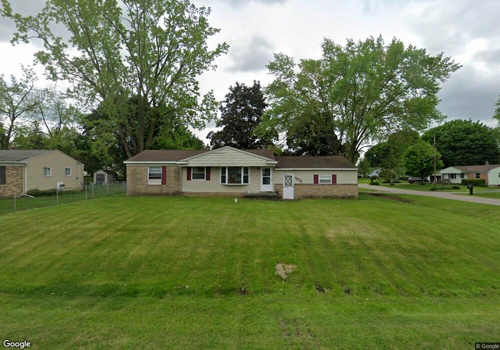 1239 Willowood Dr, Flint, MI 48507 - photo 1