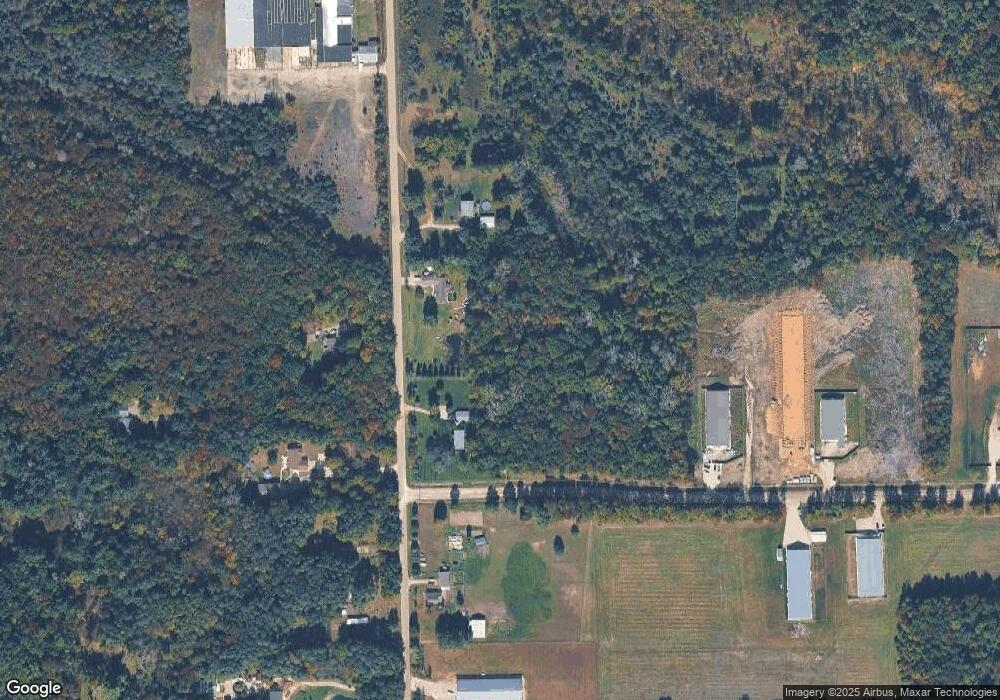 6645 Oak Rd, Vassar, MI 48768 - photo 1