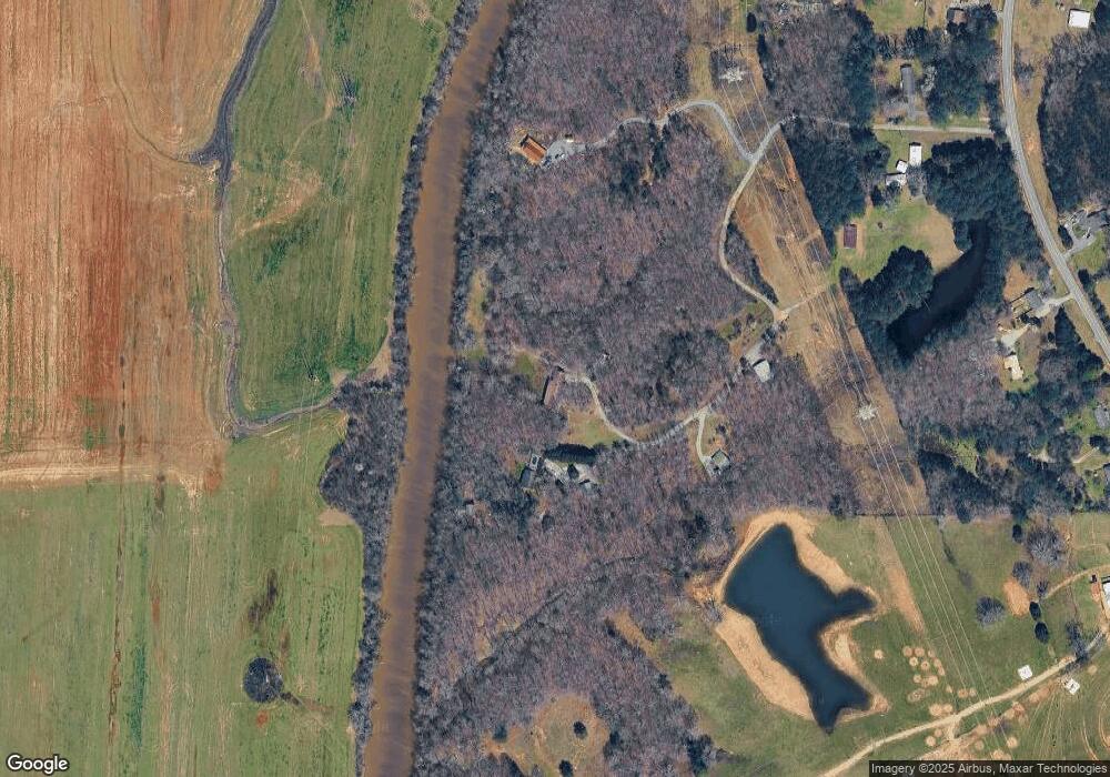 2320 Chatsworth Hwy 225 NE, Calhoun, GA 30701 - photo 1