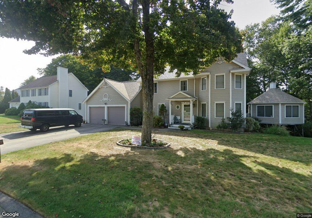 1 Dunbarton Dr, MerriMacK, NH 03054 - photo 1