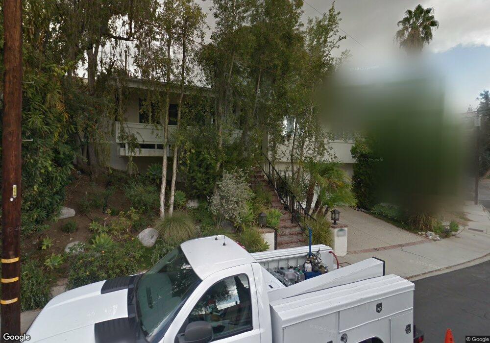 21790 Ybarra Rd, Woodland Hills, CA 91364 - photo 1