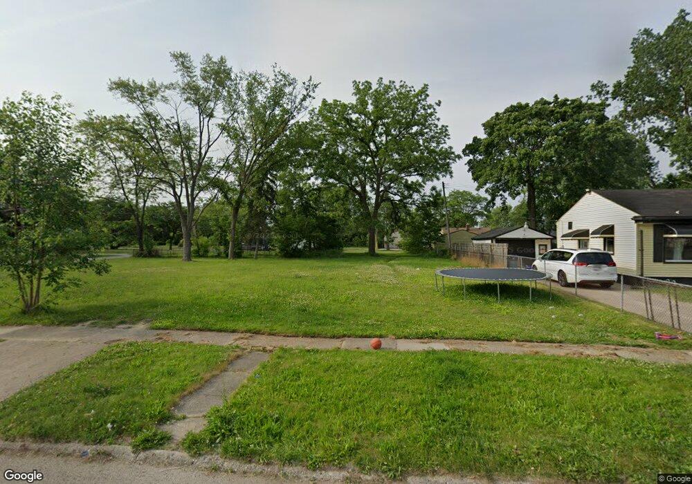 1007 W Ridgeway Ave, Flint, MI 48505 - photo 1