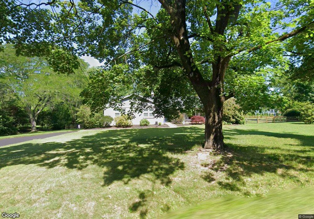 632 W Sandy Ridge Rd, Doylestown, PA 18901 - photo 1