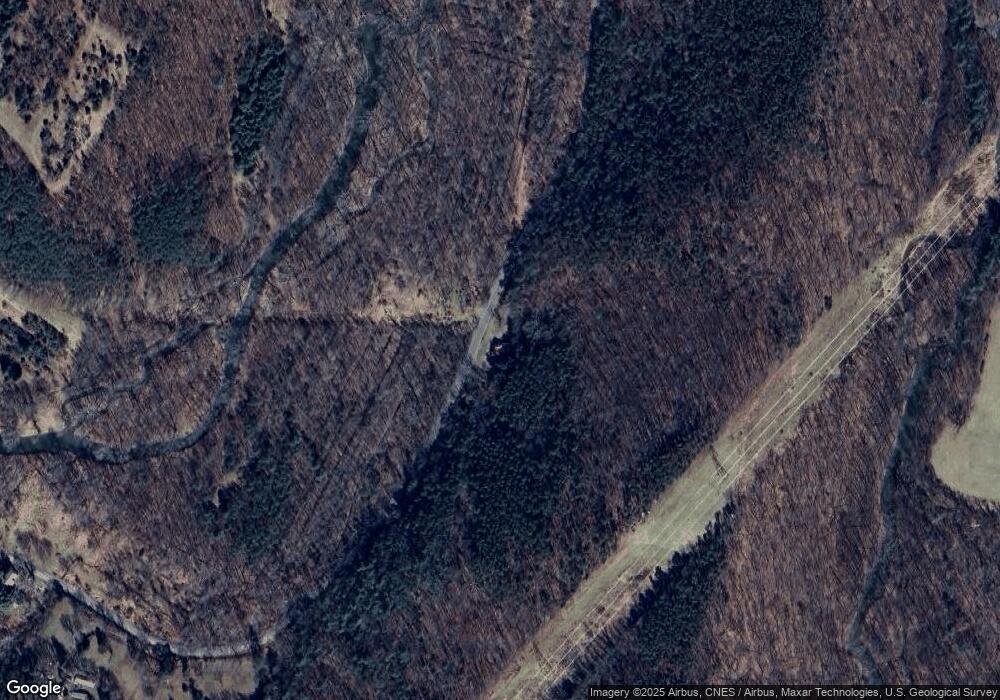 3104 Luther Michael Rd, Berkeley Springs, WV 25411 - photo 1