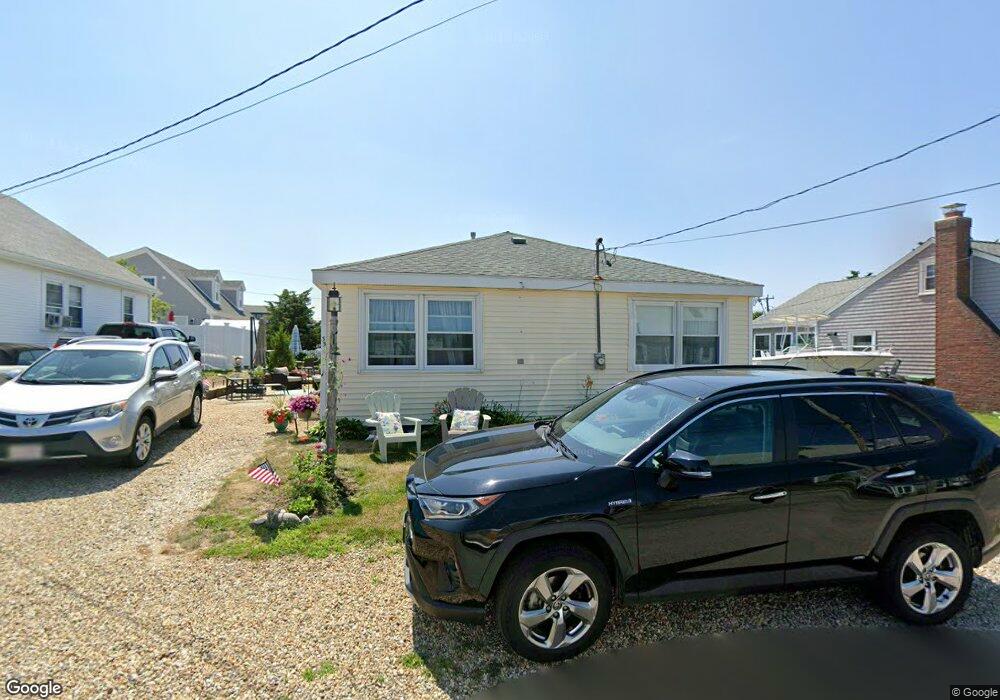 37 Hartford Rd, Marshfield, MA 02050 - photo 1