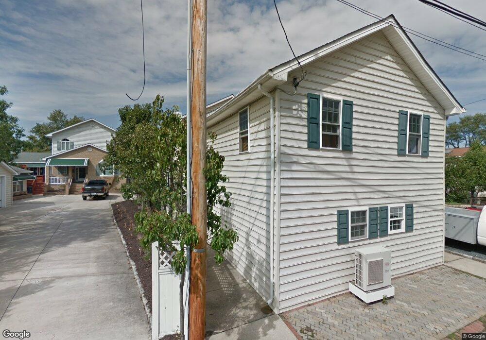 1512 Burke Rd, Middle River, MD 21220 - photo 1