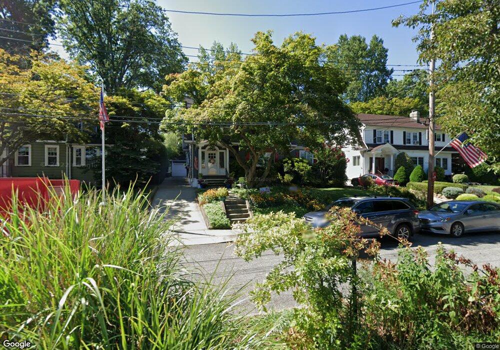 18 Colonial Ct, Staten Island, NY 10310 - photo 1