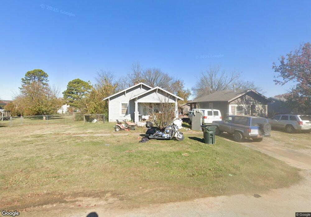 906 W Ragan St, Henryetta, OK 74437 - photo 1