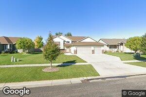 3725 Fillmore St S, Fargo, ND 58104