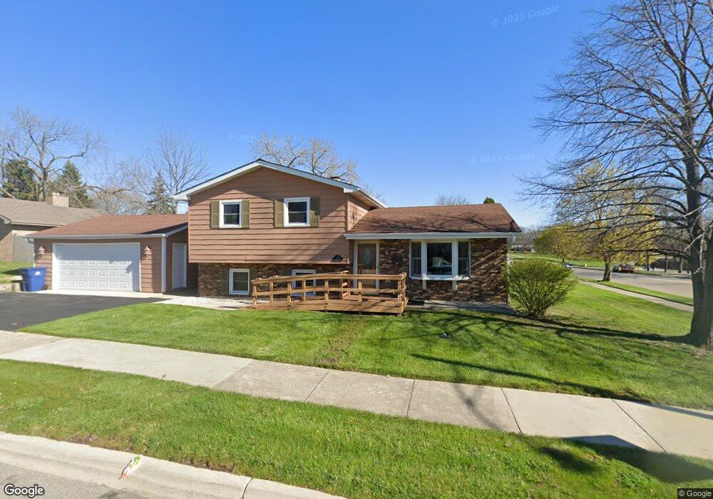 2600 Colbert Rd, Waukegan, IL 60085 - photo 1