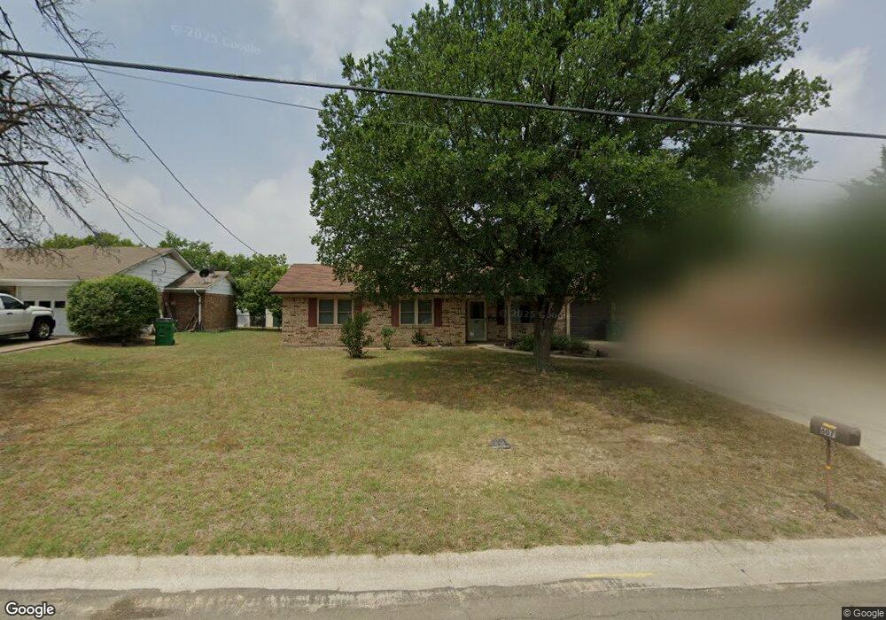 607 N Cowan St, Decatur, TX 76234 - photo 1