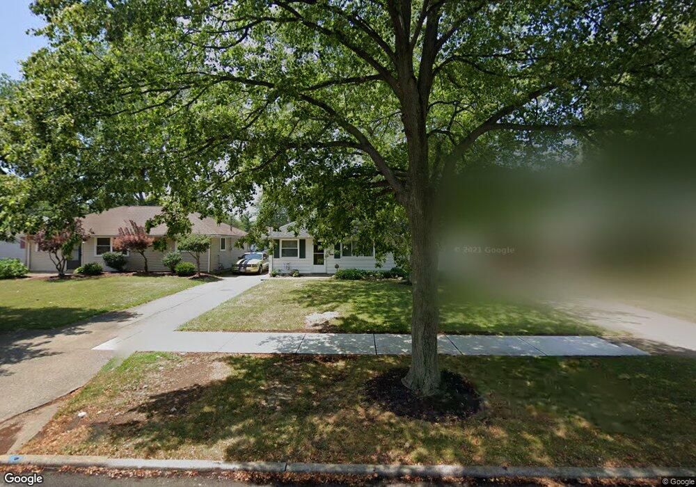 290 Thelma Dr, Sheffield Lake, OH 44054 - photo 1