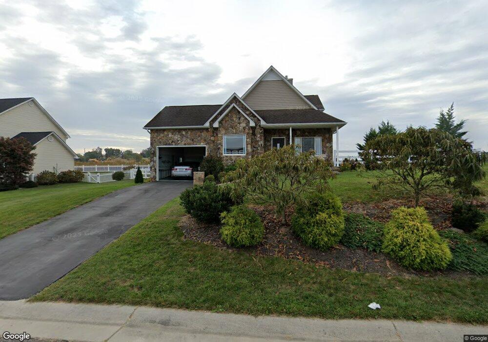 2011 Russell Dr, Harrisonburg, VA 22801 - photo 1