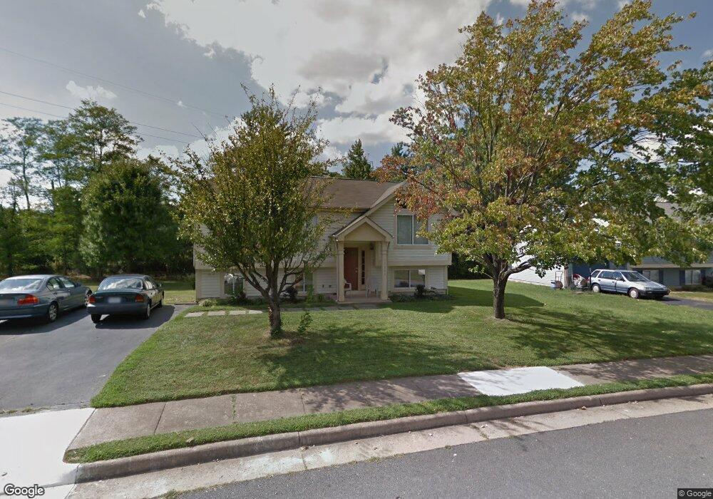 22204 Stablehouse Dr, Sterling, VA 20164 - photo 1