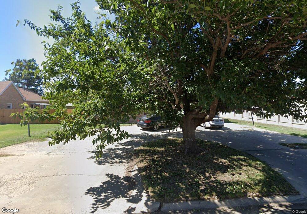 516 Binkley Ave, Dumas, TX 79029 - photo 1