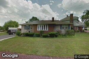 2 Montgomery Ave, Worcester, MA 01604