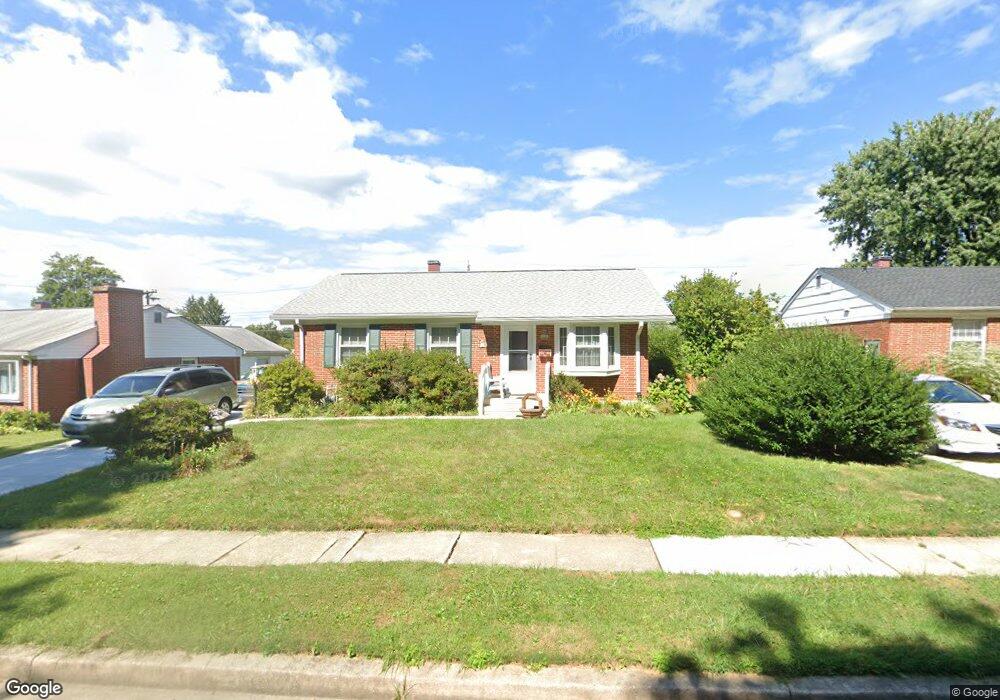 1036 Donington Cir, Towson, MD 21204 - photo 1