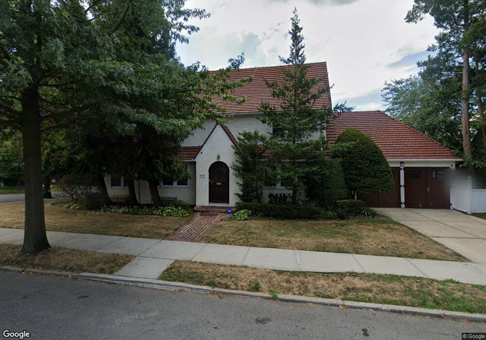 6958 Harrow St, Forest Hills, NY 11375 - photo 1