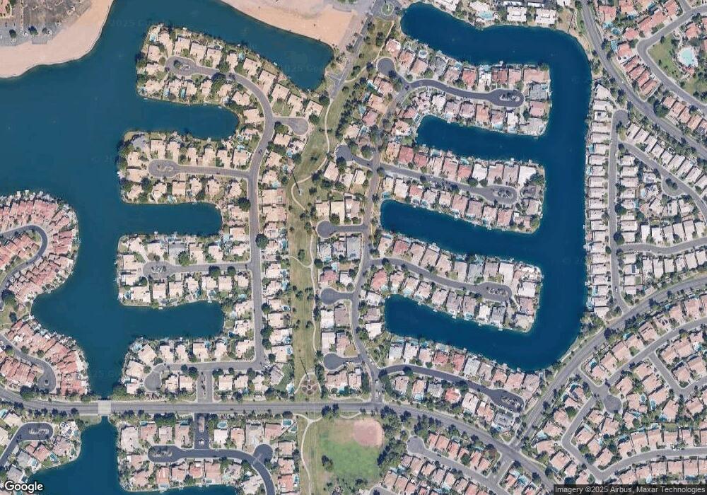 1919 E Schooner Ct, Gilbert, AZ 85234 - photo 1