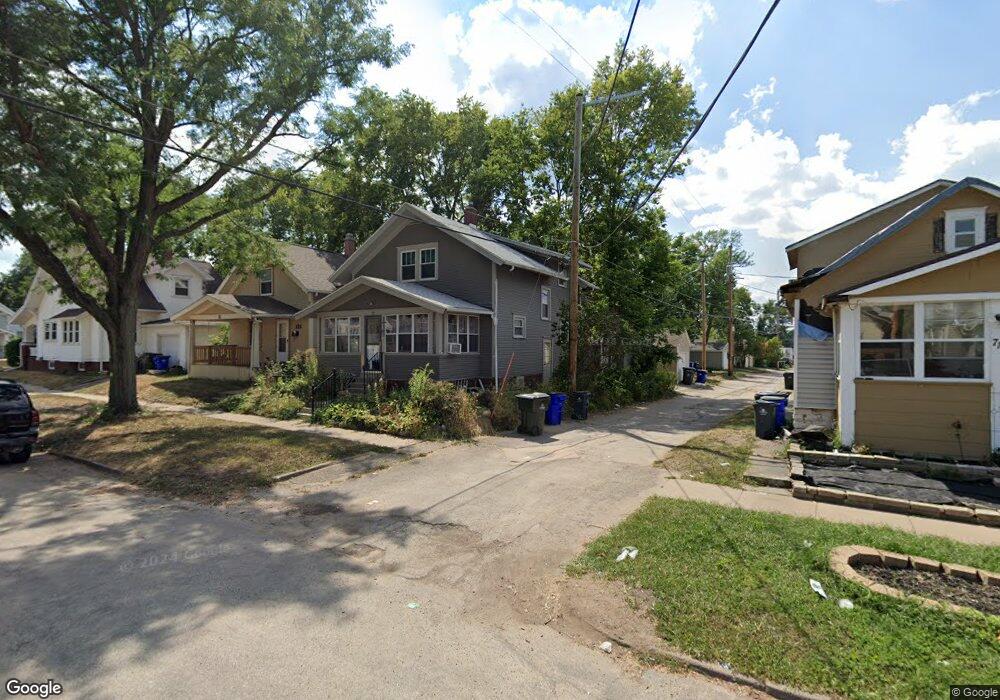 717 16th St SE, Cedar Rapids, IA 52403 - photo 1