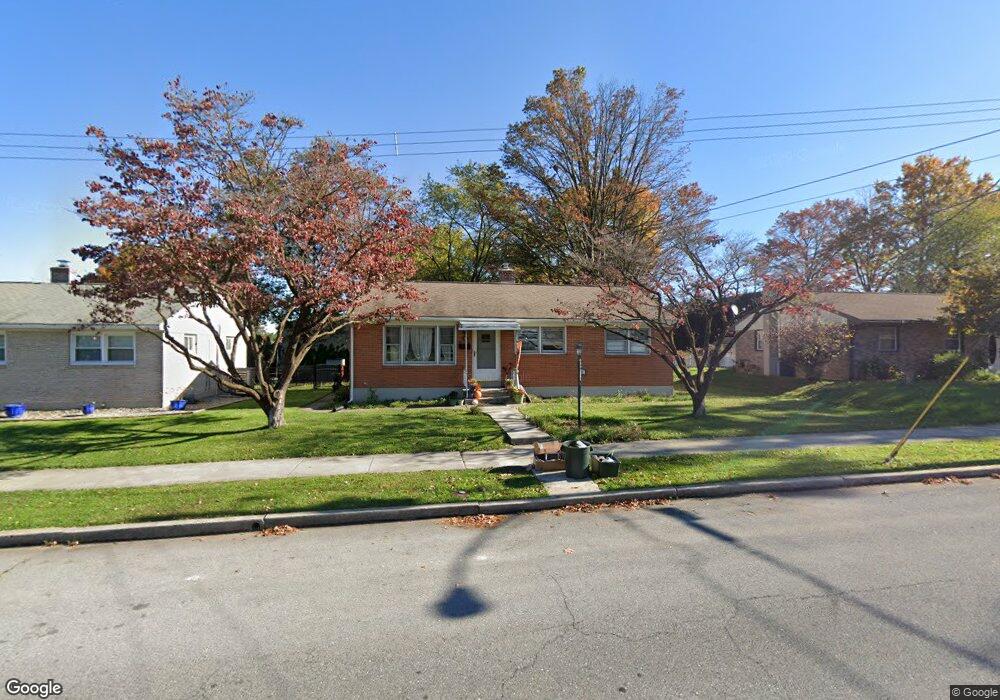 330 S Duke St, Palmyra, PA 17078 - photo 1